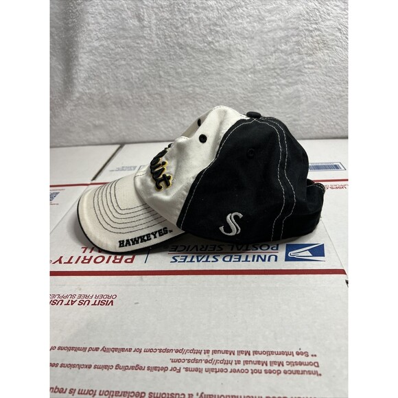 Titleist Iowa Hawkeyes Golf Hat Adjusable StrapBack Black White Adult Cap - Picture 3 of 10